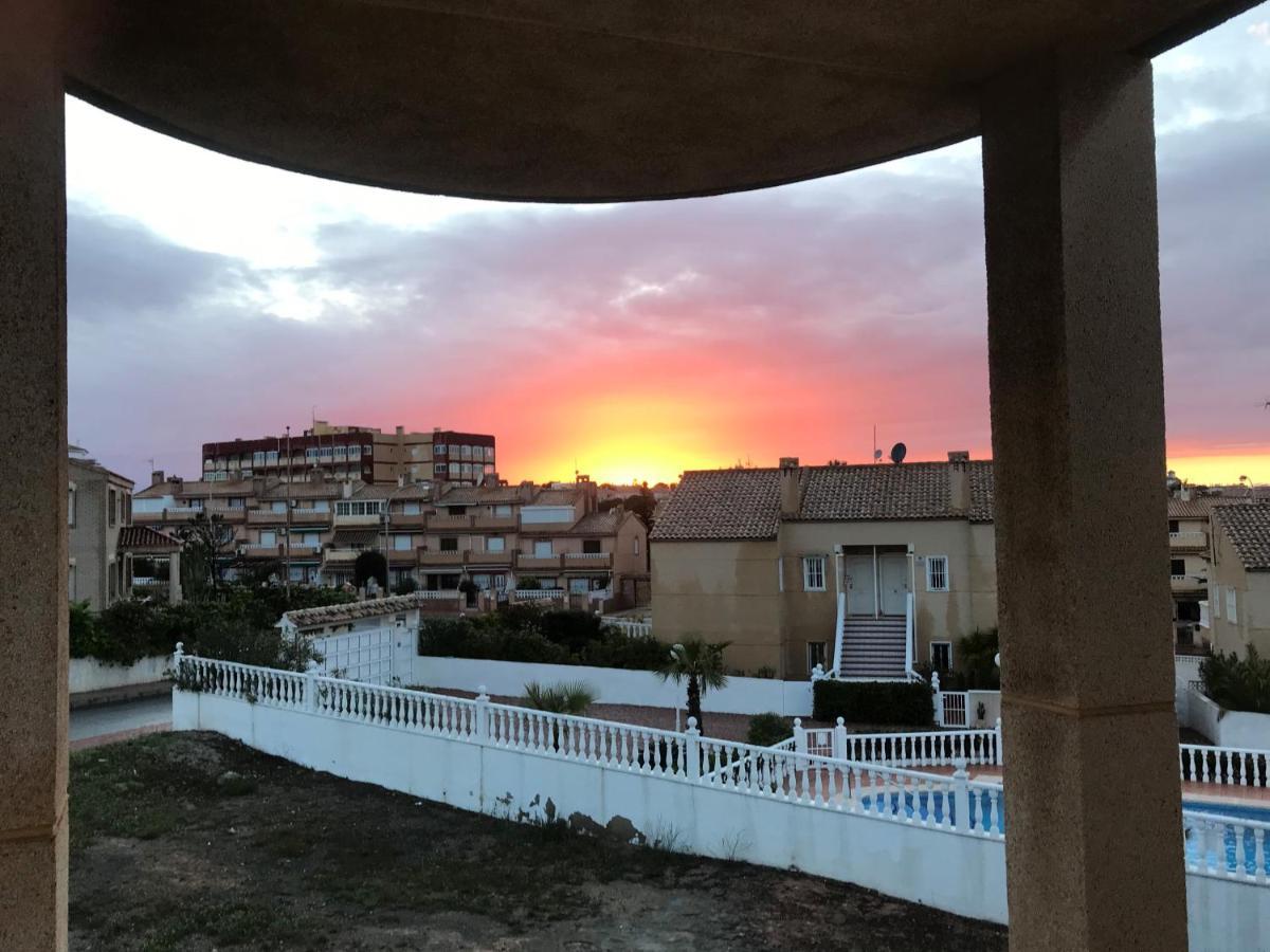 Apartamento Torre Zeus, La Mata, Торевиеха Екстериор снимка